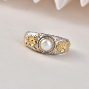 Anillo de Piedra Lunar Arcoíris, Plata de Ley 925, Chapado en Oro, Diseño Floral Vintage, Joyería de Piedras Preciosas Hecha a Mano para Mujer, Joyería Moku - Product Image 1