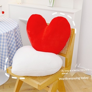Grand coussin décoratif en coton PP super doux en forme de cœur pour canapé-lit, peluche créative, cadeau pour amoureux, anti-stress - Product Image 3