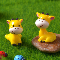 En gros, Figurines de girafes en résine opaques et vives, style conte de fées délicat et sérénité de la savane, Décoration de maison Elf on Shelf, Statue animale DIY