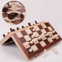 Jeu d'échecs en bois magnétique pliant Portable et tables de football Jeu de table classique pour s'amuser en famille Voyage-friendly