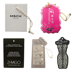 Étiquettes suspendues vierges en carton noir mat épais avec diverses options de personnalisation, étiquettes polyvalentes pour vêtements de bain, de plage et de sport - Product Image 5