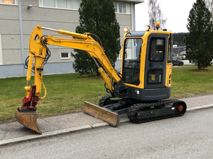 Excavatrice hydraulique sur chenilles de 4 tonnes, marque chinoise de premier plan YC35SR, avec godet de 0,12 m³ et pièces de rechange pour l'agriculture, disponible en version OEM. - Product Image 4