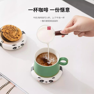 ชุดแก้วกาแฟเซรามิคลายแพนด้า พร้อมจานรองและช้อน ชุดสามชิ้น สำหรับเป็นของขวัญสำหรับผู้หญิง - Product Image 3