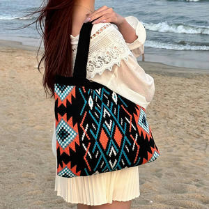 Bolso de Mano de <span class=keywords><strong>Mujer</strong></span> Estilo Étnico con Texto Secreto Transfronterizo, Bolso Tote de Poliéster de Moda con Tejido de Dos Capas y Cierre Abierto de Gran Tamaño - Product Image 3