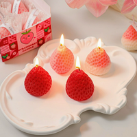 Bougie parfumée en cire de soja de luxe Décoration d'intérieur Ensemble de bougies mignonnes en forme de fraise rose Dessert alimentaire Coffret cadeau