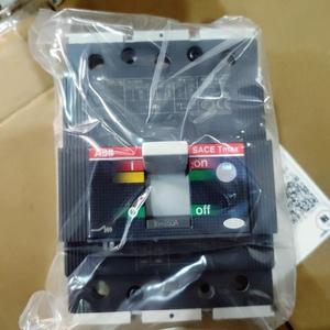 <span class=keywords><strong>A.B</strong></span> B T3N250 3P 250A TMD250 - Product Image 1