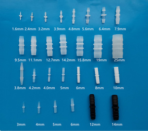 Raccord de tuyau réducteur droit à barbelures en plastique avec extrémité à barbelures - Product Image 2