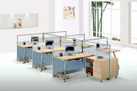 Escritorio de Oficina de MDF con Partición Gris y Gabinete de Almacenamiento, Patas de Metal