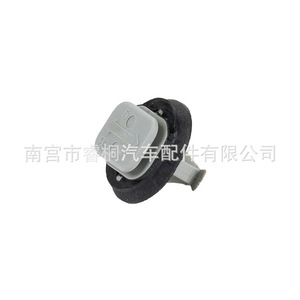 Clip de fixation en plastique pour montant A de pare-brise Shuangxuan 5801720444 pour Iveco Daily IV Van - Product Image 4