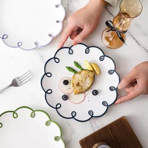 Ensembles de vaisselle en céramique <span class=keywords><strong>creuse</strong></span> en relief de Style nordique vaisselle plats et assiettes <span class=keywords><strong>assiette</strong></span> de Charge de mariage servant des assiettes en céramique - Product Image 1