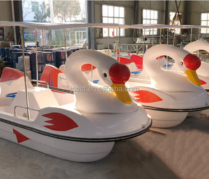 <span class=keywords><strong>Prix</strong></span> d'usine pas cher Nouveau design Équipement de divertissement aquatique 4 sièges FRP Swan Pedal Boat à vendre - Product Image 3