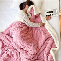 Usine personnalisée jeter Sherpa couverture corail polaire couvertures en peluche canapé couverture réversible lavable fabricants Chine