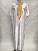 Meilleures ventes, Caftan Robes musulmanes pour homme Abaya Vêtements islamiques pour homme Robe musulmane avec broderie en dentelle Thobe du Maroc