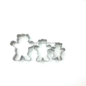 Set personalizzabile 3 pezzi in acciaio inossidabile Set di utensili <span class=keywords><strong>per</strong></span> biscotti di pan di zenzero orsacchiotto taglierine <span class=keywords><strong>per</strong></span> feste natalizie stampo <span class=keywords><strong>per</strong></span> biscotti in metallo - Product Image 2