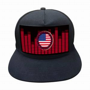 Gorra de Béisbol Negra con Luces LED, Activación por Voz, Música y Luz, Novedosa Gorra Luminosa para Fiestas - Product Image 1