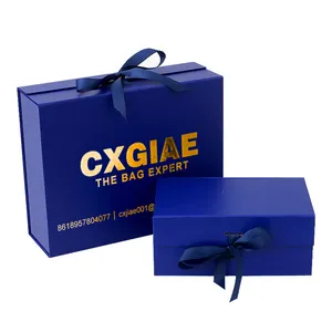 Contenitore regalo pieghevole con logo personalizzato di lusso in lamina d'oro per abbigliamento in carta regalo con nastro da imballaggio all'ingrosso scatole regalo magnetiche blu