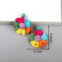 Anting-anting besar bergaya bohemian Harajuku, terbuat dari kain warna-warni dengan bunga handmade, perhiasan kasual yang sedang laris manis untuk wanita