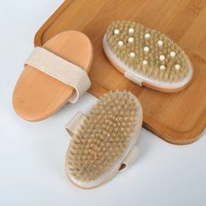 Custom Logo Hand-Held Oval Body Brush <strong>Exfoliator</strong> Wet and Dry Wood Boar Bristle Bath Brush for Dry Skin Massage <strong>Simple</strong> Style - Product Image 2