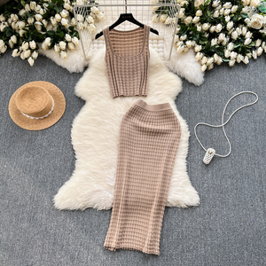 <span class=keywords><strong>Ensemble</strong></span> rétro femme deux pièces débardeur court d'été pour femme <span class=keywords><strong>et</strong></span> <span class=keywords><strong>jupe</strong></span> taille haute en tricot <span class=keywords><strong>ensemble</strong></span> 2 pièces pour femme - Product Image 2