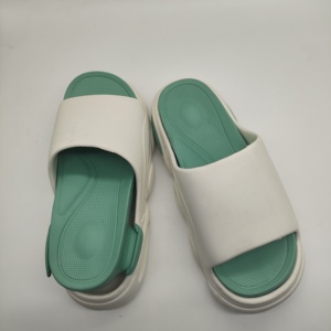 <span class=keywords><strong>Sandales</strong></span> légères et pliables en EVA personnalisées avec semelle intérieure amovible, imperméables, antidérapantes, à semelle épaisse et résistantes à l'usure - Product Image 6