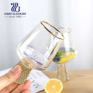 Nouveaux modèles de gobelets à vin en verre personnalisés avec décorations en diamant <span class=keywords><strong>sur</strong></span> la base, verrerie pour bar, article cadeau <span class=keywords><strong>sur</strong></span> commande - Product Image 2