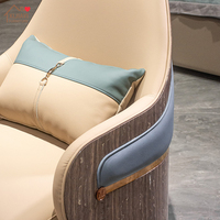 Fauteuil lounge en cuir italien moderne de luxe avec structure en bois massif, design écologique et imperméable pour salon, chambre et hôtels