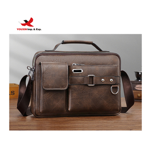 Sac messager personnalisé pour homme en PU grand format, sac à bandoulière en cuir imperméable, sac à main de créateur pour homme - Product Image 2