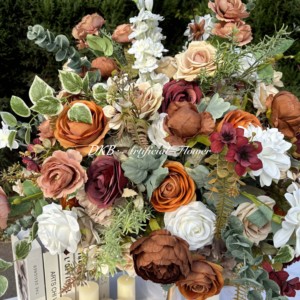 Décoration de scène de mariage populaire de couleur verte, fleurs d'allée, fleurs de table, verdure, fleurs artificielles blanches, chemin de fleurs pour le sol - Product Image 3