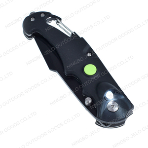 Le plus récent <span class=keywords><strong>6</strong></span> en 1 couteau tactique survie chasse poche extérieur pliant <span class=keywords><strong>EDC</strong></span> Multitool USB Charge lampe de poche LED brise-vitre - Product Image 5