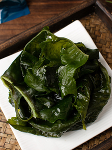 <span class=keywords><strong>สาหร่าย</strong></span>วากาเมะแห้ง เกรด A สำหรับทำซุป <span class=keywords><strong>สาหร่าย</strong></span>วากาเมะเค็ม วากาเมะแห้ง <span class=keywords><strong>สาหร่าย</strong></span>เกาหลี กลุ่ม 100 กรัม - Product Image 5