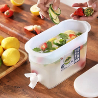 Bouilloire froide de 3,5 L avec robinet dans le réfrigérateur Conteneur de réfrigérateur de cuisine Refroidisseur transparent Rotatif Boire