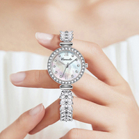 Pabrik Perhiasan Source Jam Tangan Wanita Quartz Berlapis Rhodium Dial MOP Kristal Daun Pita Kristal Mewah Elegan OEM ODM