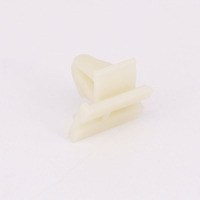 Clips de fixation de voiture résistants à la corrosion Clips de câble en nylon faciles à appliquer pour la vis de revêtement d'aile de roue avant arrière