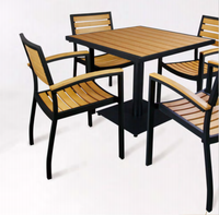 Mobilier d'extérieur commercial, café, restaurant, table et chaises d'extérieur à structure métallique, design léger et luxueux