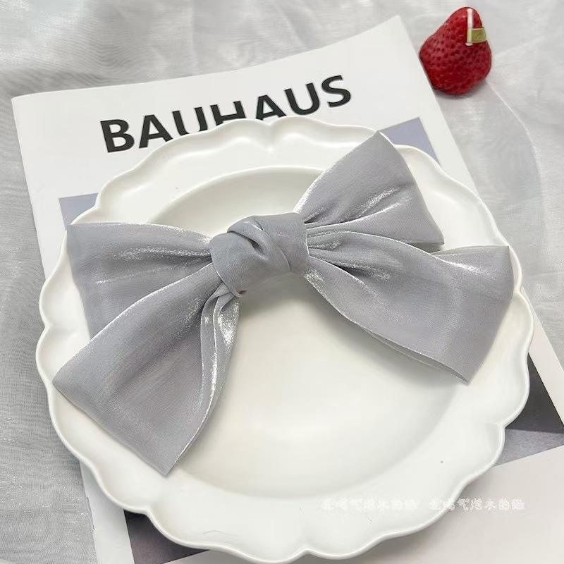 5 gray bow spring clips