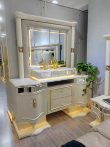 Juego Completo de 8 Piezas de Muebles de Dormitorio Elegantes y Lujosos con Acabado de Alto Brillo e Iluminación LED, Tamaño King Size - Product Image 5