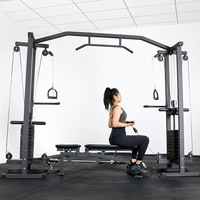 Système d'entraînement multifonctionnel de musculation avec rack de force et croisement de câbles, équipement robuste pour salle de sport