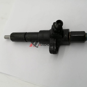อะไหล่รถขุด DX220A DX225LCA หัวฉีดน้ำมันเชื้อเพลิงเครื่องยนต์ D858 รุ่น 65.10101-7099A 65.10101-7085 65.10101-7090 หัวฉีด - Product Image 2