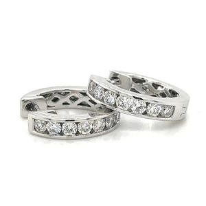 Orecchini E4391 in Oro Bianco con Diamanti Taglio Brillante Rotondo Colore G Diamanti Naturali Stile Classico Unisex per Uso Quotidiano - Product Image 1