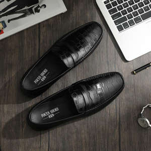 Nuevos Zapatos Casuales de Moda para Hombre, un Estilo Reconocido de Zapatos Deportivos Casuales para Hombre, Zapatos de Cuero Hechos a Mano - Product Image 4