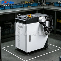 Nettoyeur laser à impulsions 500W, outil portable de décapage de rouille au laser pour le décapage de peinture sur moules industriels et jantes de roues