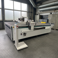 Máquina de Corte Oscilante CNC Multifunción de Alta Precisión para Cartón Corrugado, PVC, Acrílico, Tablero KT con ISO CE