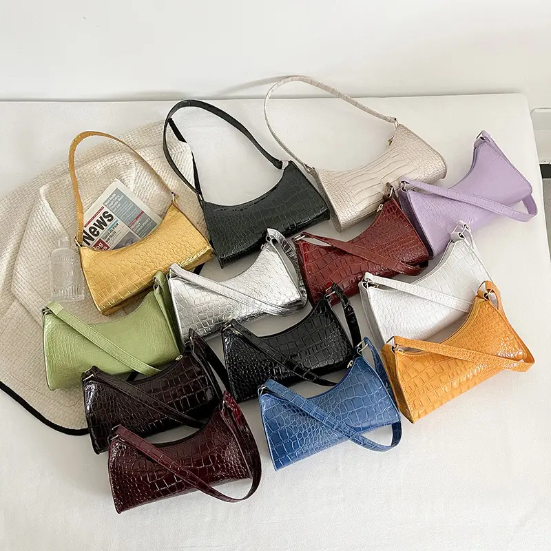 Korean Popular New Fashion Retro Crocodile Pattern Shoulder Bag Soft Face Stick Bag China Wholesale PU Ladies Shoulder Bag
