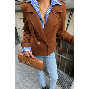 Chaqueta Corta de Cachemira para Mujer en Color Marrón con 4 Botones - Product Image 4