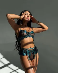 Immagine <span class=keywords><strong>Sexy</strong></span> della Lingerie delle donne Mature giapponesi del ricamo della catena di Boutique 3 - Product Image 1