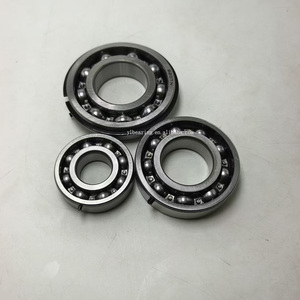 Roulements à faible <span class=keywords><strong>coefficient</strong></span> <span class=keywords><strong>de</strong></span> friction 6815 NR ou 6815 ZNR ZN à gorge profonde avec rainure à pression et anneaux d'arrêt pour tracteurs - Product Image 2