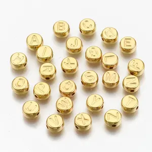 Großhandel Direkt verkauf Alphabet Buchstaben Perlen A bis Z Buchstaben Perlen Charms Gold Edelstahl Initial Perlen Schmuck Funds tücke