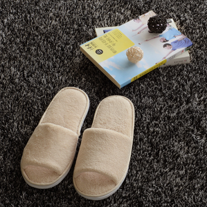 <span class=keywords><strong>L</strong></span>'hotel ospedaliero più popolare morbidezza moderata soft touch white spa guest pantofole usa e getta unisex <span class=keywords><strong>per</strong></span> hotel spa - Product Image 5