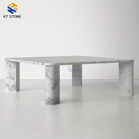 Table basse carrée de style nordique en marbre fin, pieds en métal légers, table centrale peu encombrante pour condo, studio, salon