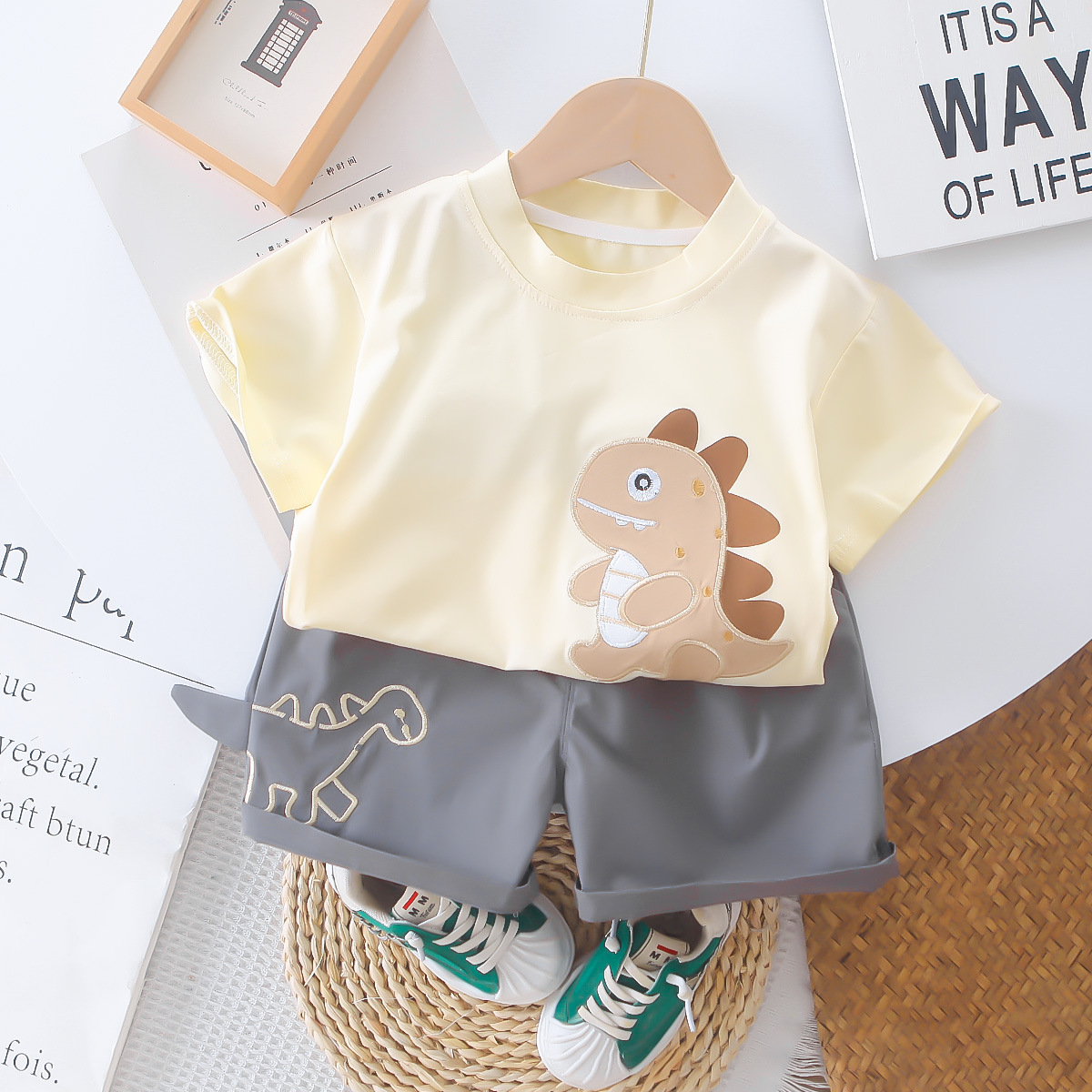 2025 New Korean Children's Clothing Set Boys Summer Short Sleeve T-Shirt Girls Single Piece Baby Clothes